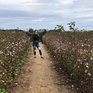 Meet your Posher, Samantha